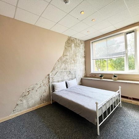 Hostelis R27 Aizpute Экстерьер фото
